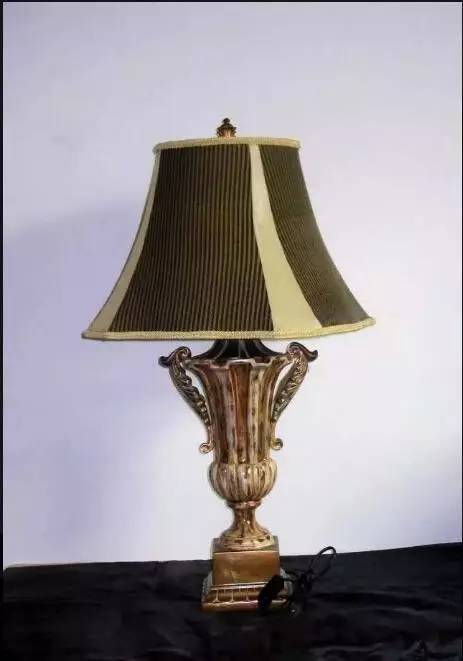 不同風格的臥室如何選擇裝飾品